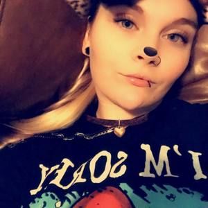 Meet your Posher, Dannielle